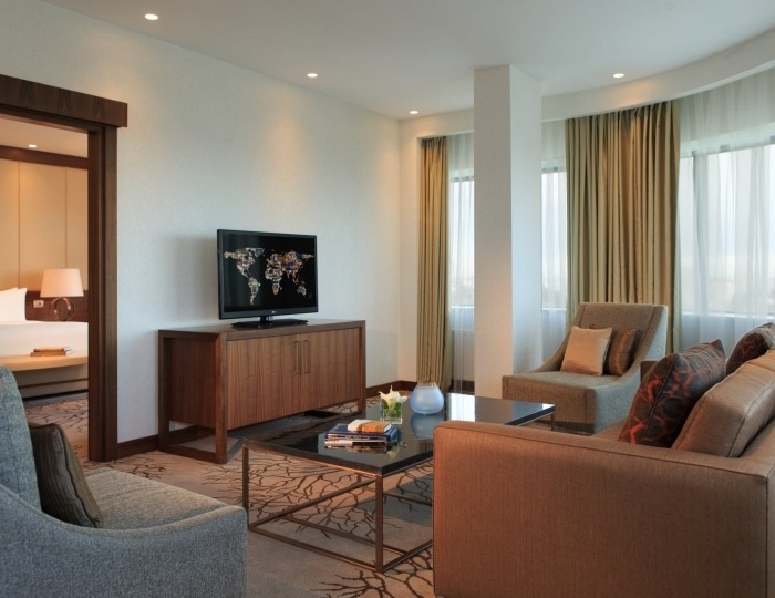 Suite 2-местный 2-комнатный Corner Suite - Гостиница Renaissance Minsk / Ренессанс Минск